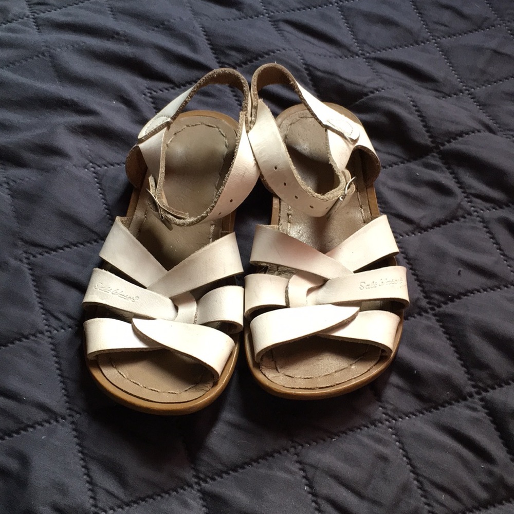Saltwater sandals